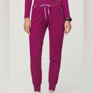 24HR SALE * FIGS DARK MAGENTA CAMBRIDGE - SLIM JOGGERS (L)
